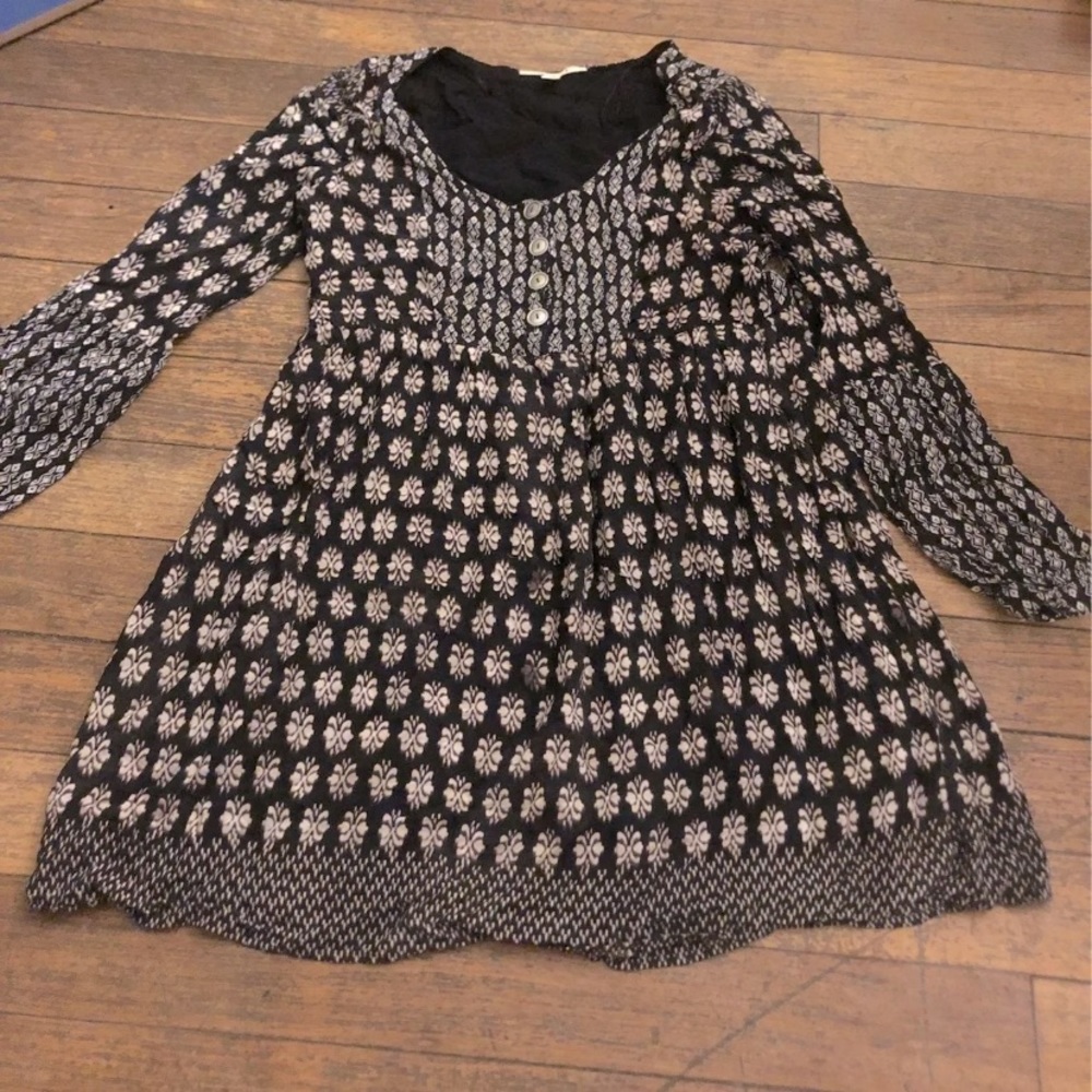 Long sleeve dress
